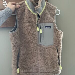 Patagonia womens retro Fleece Vest- nwot